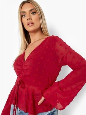Boohoo Berry Red Textured V-Neck Peplum Women's Top